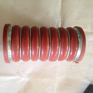 HOWO Cooler Tube WG9925530058