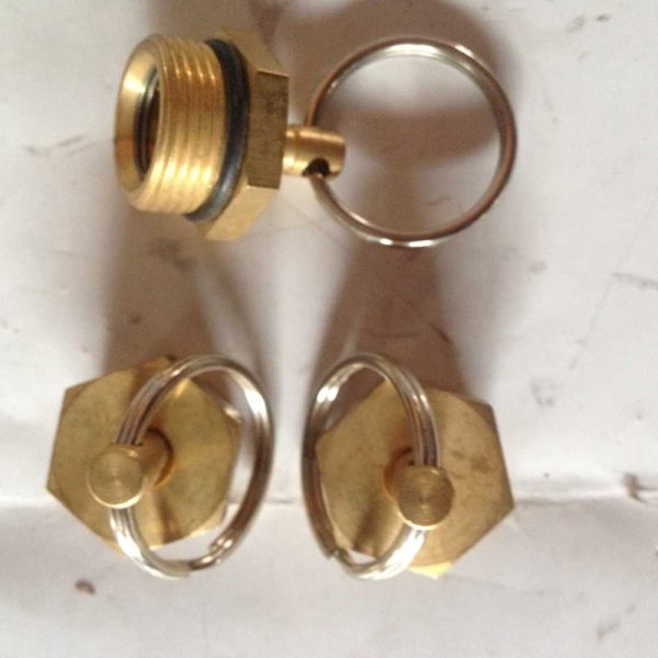 HOWO Drain Valve WG9000361403
